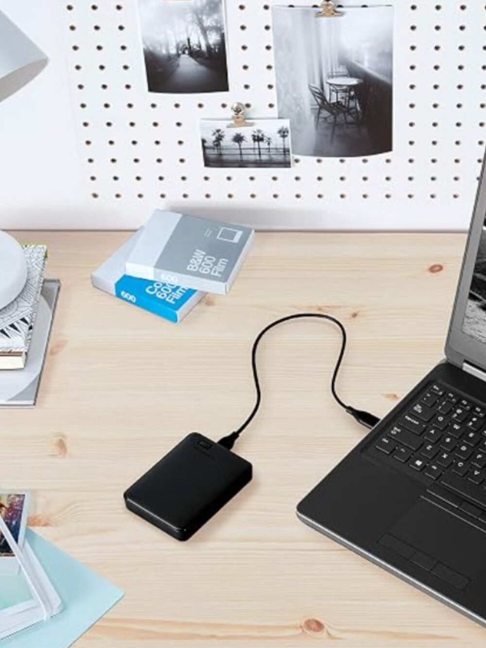 Western Digital 2TB Elements Portable External Hard Drive for Windows